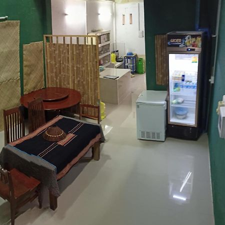 Hostel Neva Paris Paksze Kültér fotó